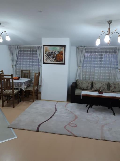 Gondola Lift Apartment Bansko Luaran gambar